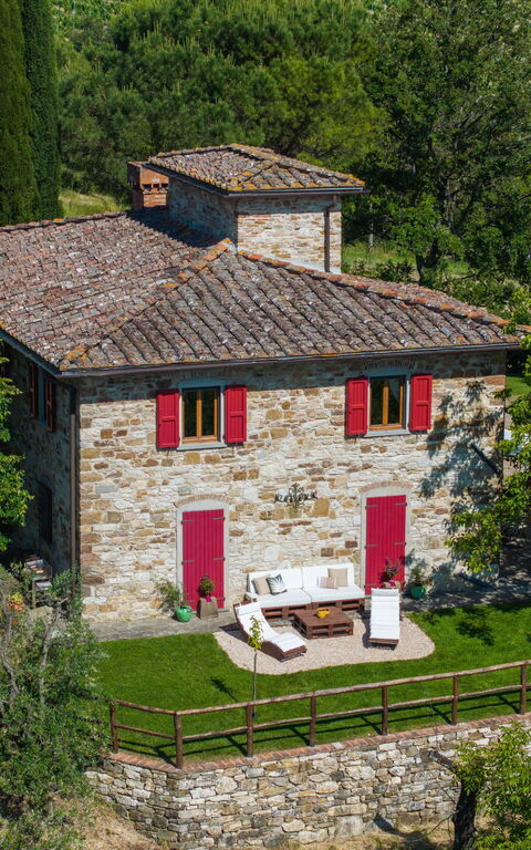 San Guido: Udendørs, Udvendige, Visninger