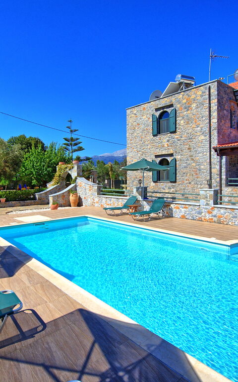 Villa Antina: pool, Udvendige