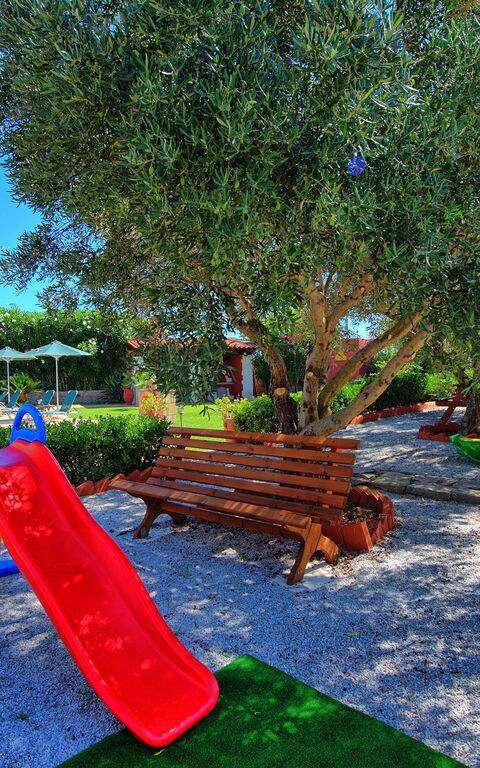 Villa Antina: Have, Udendørs