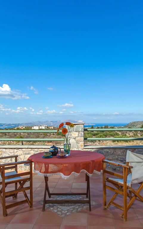 Villa Antina: Altan / terrasse / gårdhave