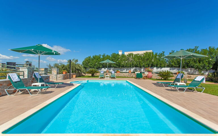 Villa Antina: Have, pool, Udendørs