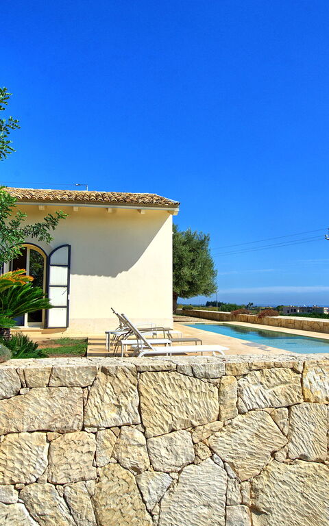 Tenuta Olearum: pool, Udendørs