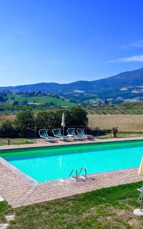 Palazzo Bello: Have, pool, Udendørs