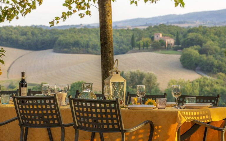 Palazzo Bello: Udendørs