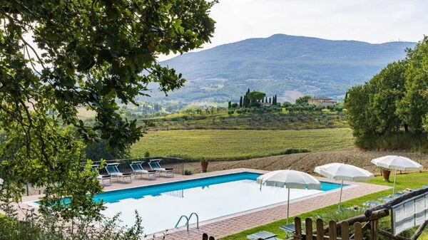 Palazzo Bello: pool, Udendørs