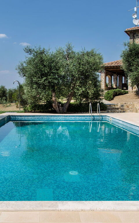 Villa Chiugi: pool