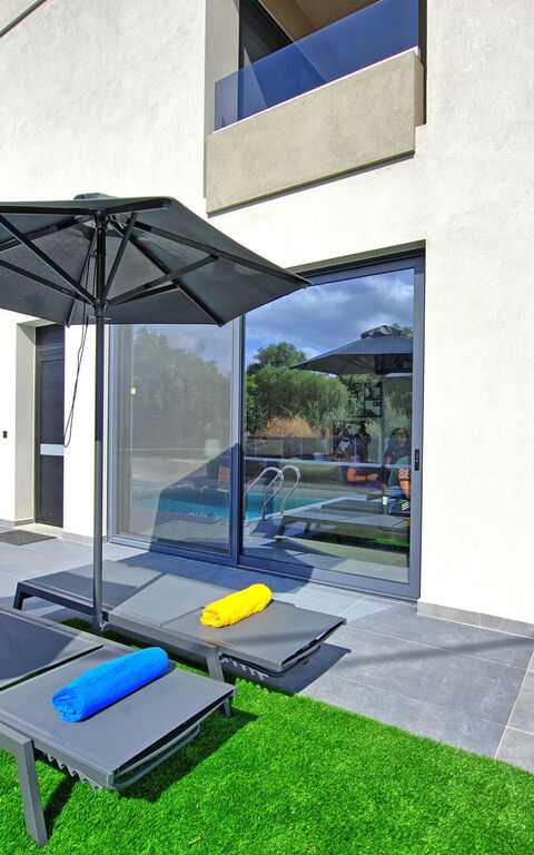 Villa Popi: Have, pool, Udendørs, Udvendige