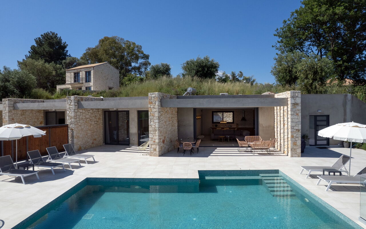 Villa Serapias: pool, Udendørs, Udvendige