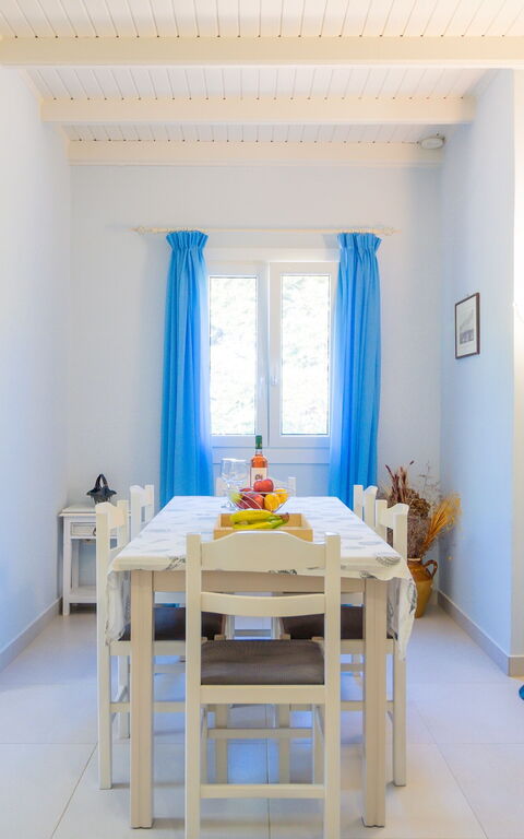 Votana House: Frokostlokale, Køkken