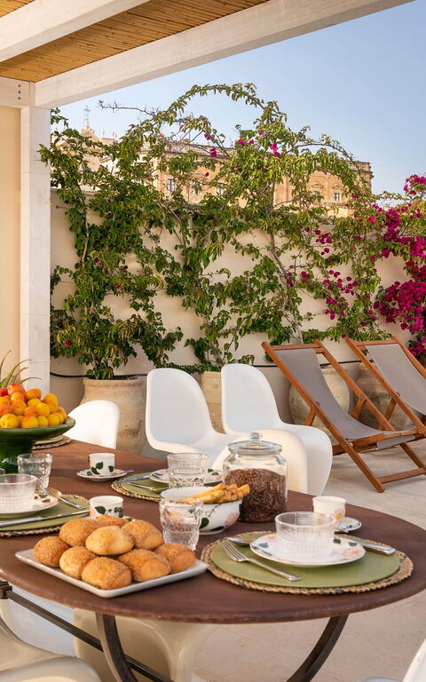 Aurispa: Altan / terrasse / gårdhave, Udendørs