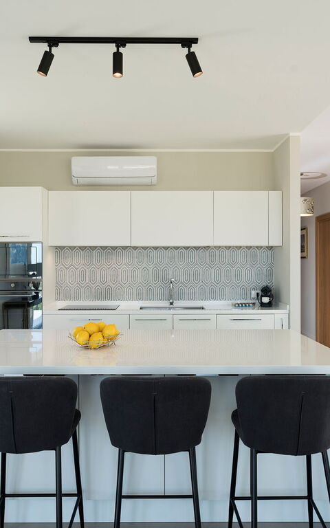 Villa Colleverde: Frokostlokale, Køkken, Stue