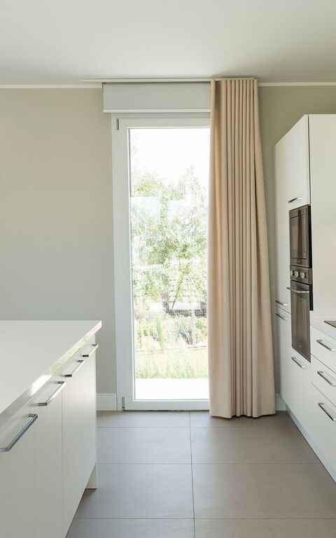 Villa Colleverde: Frokostlokale, Køkken, Stue