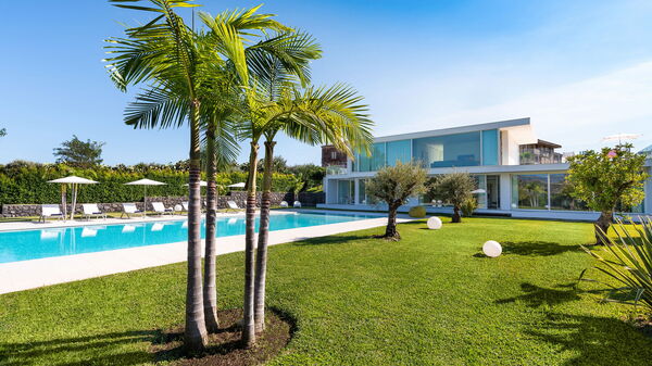 Villa Greta: Have, pool