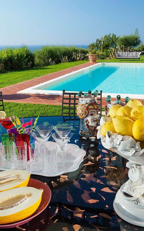 Villa Estella: Udendørs