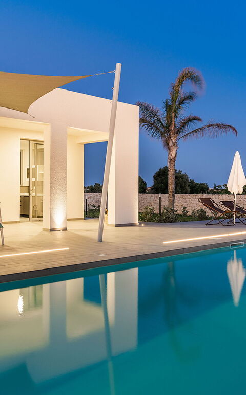 Villa Nica: Altan / terrasse / gårdhave, pool, Udvendige