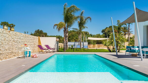 Villa Nica: pool, Udendørs