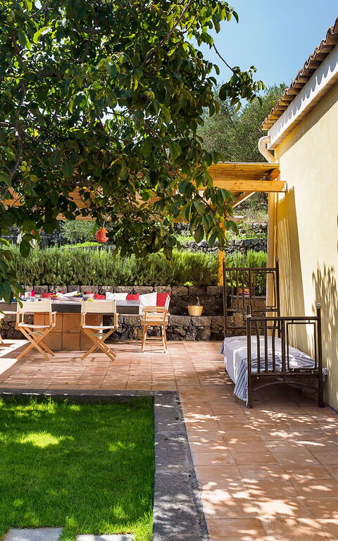 Villa Nerello: Altan / terrasse / gårdhave, Udendørs