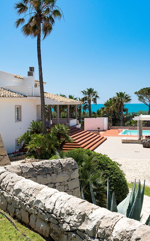 Villa Maya: Have, Udendørs