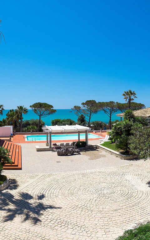 Villa Maya: Udendørs