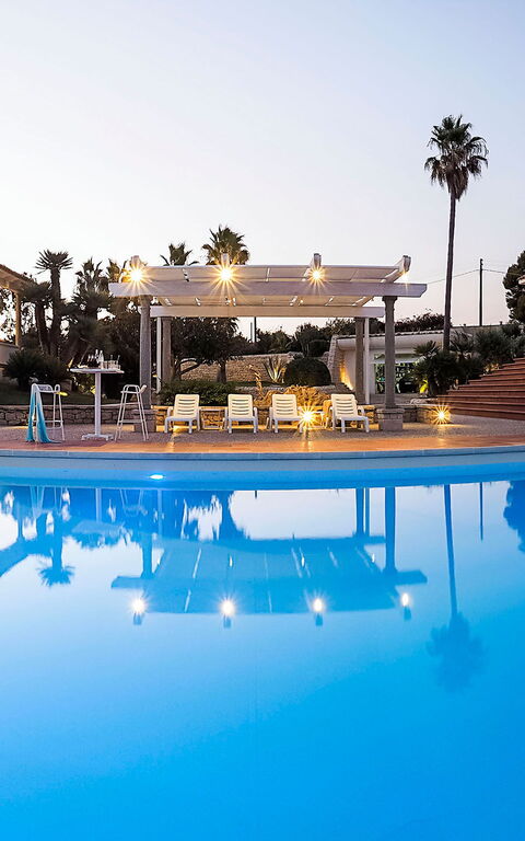 Villa Maya: pool, Udendørs