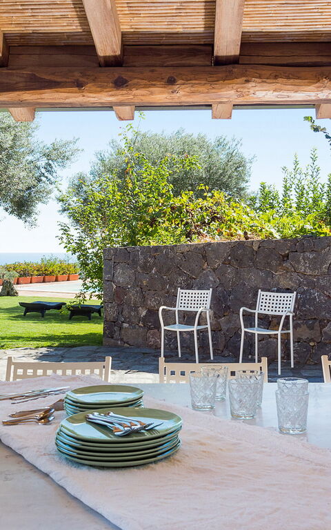 Villa Mila: Altan / terrasse / gårdhave, Udendørs, Udvendige