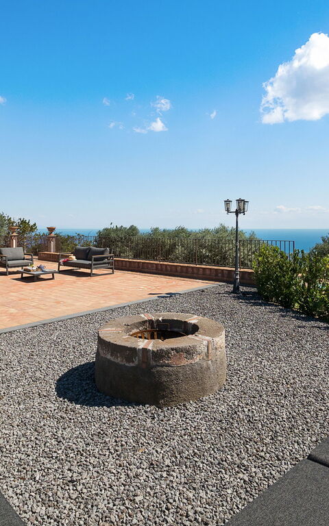 Villa Mila: Altan / terrasse / gårdhave, Udendørs, Udvendige