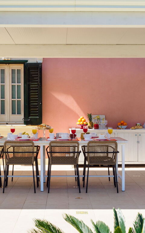 Villa Girasole: Altan / terrasse / gårdhave