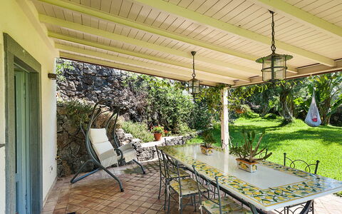 Feriebolig Casetta: Altan / terrasse / gårdhave