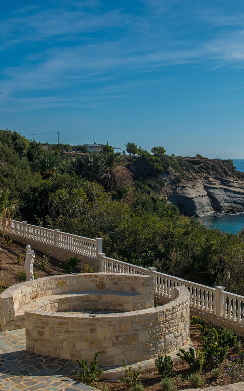 Villa Kalliste: Altan / terrasse / gårdhave, Have, Visninger
