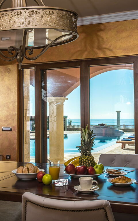 Villa Kalliste: Frokostlokale, Stue