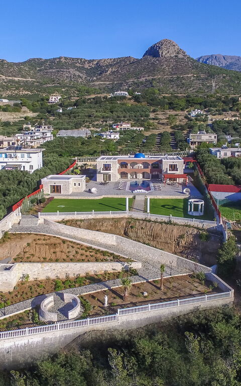 Villa Kalliste: Udvendige, Visninger