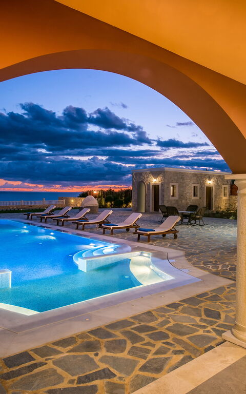 Villa Kalliste: pool