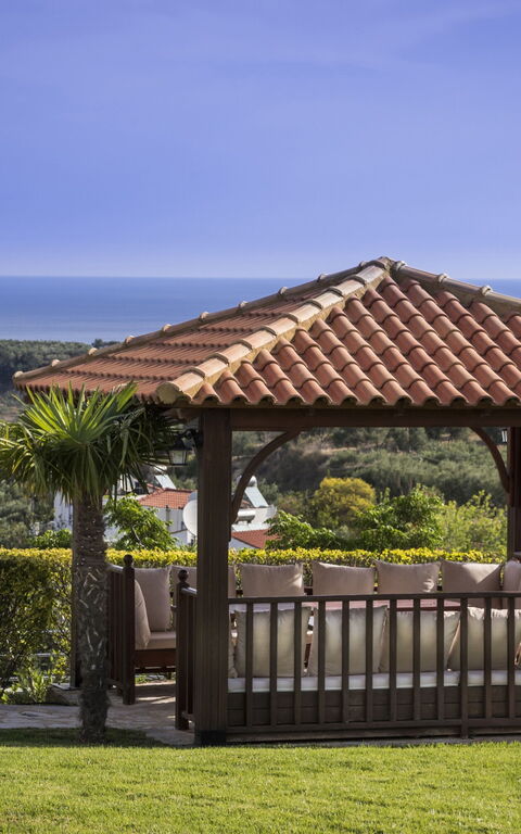 Villa Rodia: Have, Sommer, Udendørs, Visninger