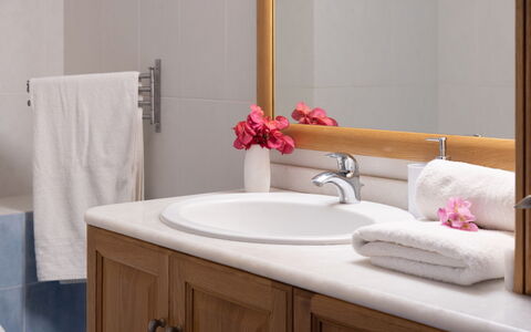 Feriebolig Aria 1: Badeværelse, soveværelse