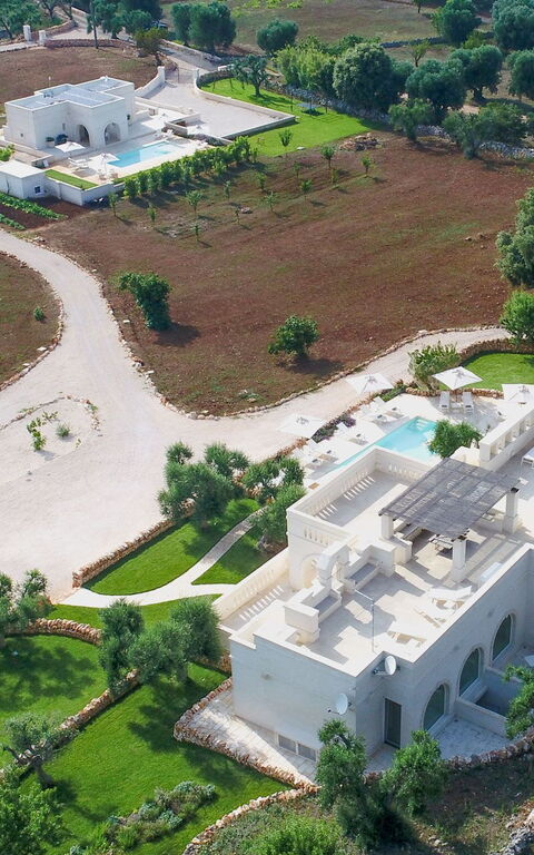 Corte Dei Messapi Sleeps 24: Altan / terrasse / gårdhave, Forår, Have, Hovedindgang, pool, Sommer, Udendørs, Udvendige, Visninger