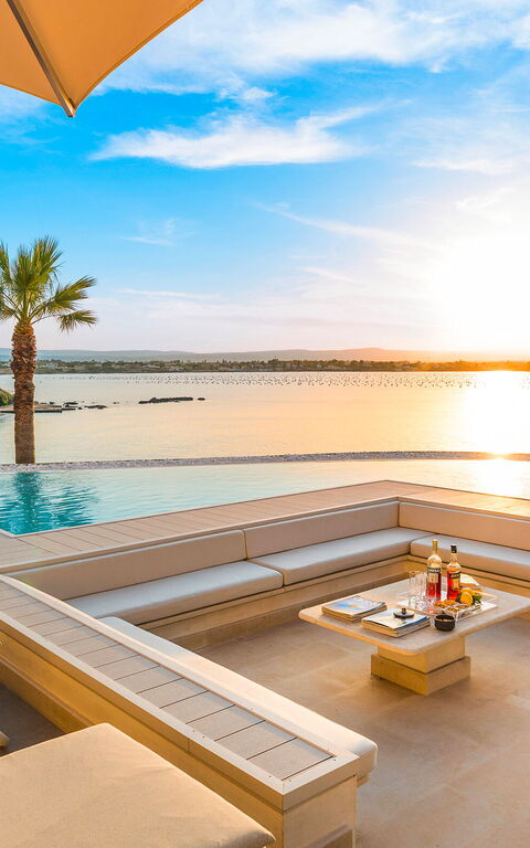 Villa Artemare: Have, pool, Udendørs, Udvendige, Visninger