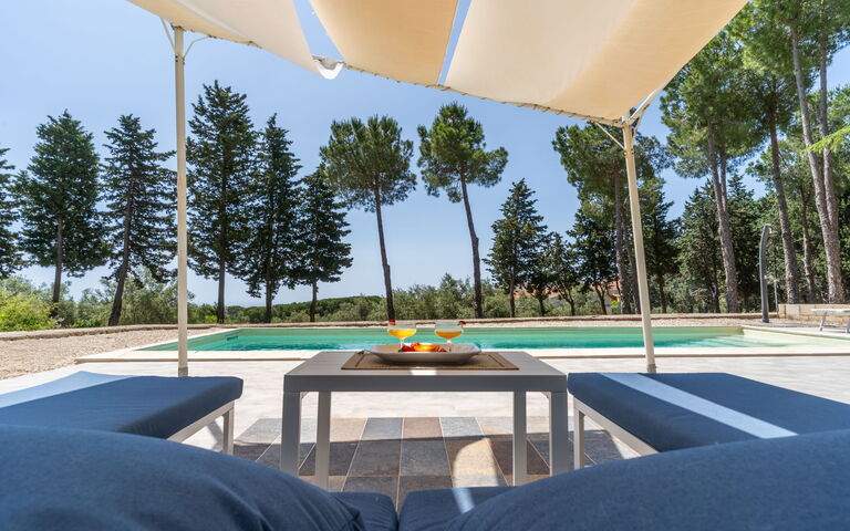 Villa Pica: pool, Udendørs, Udvendige