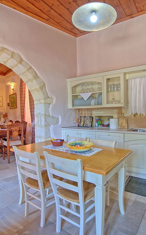 Villa Rodanthi: Frokostlokale, Køkken