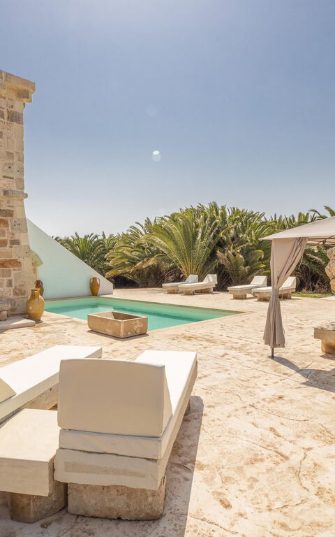 Villa Turris: Altan / terrasse / gårdhave, pool