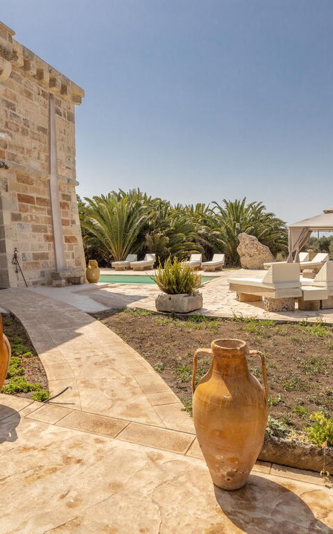 Villa Turris: Altan / terrasse / gårdhave, Have