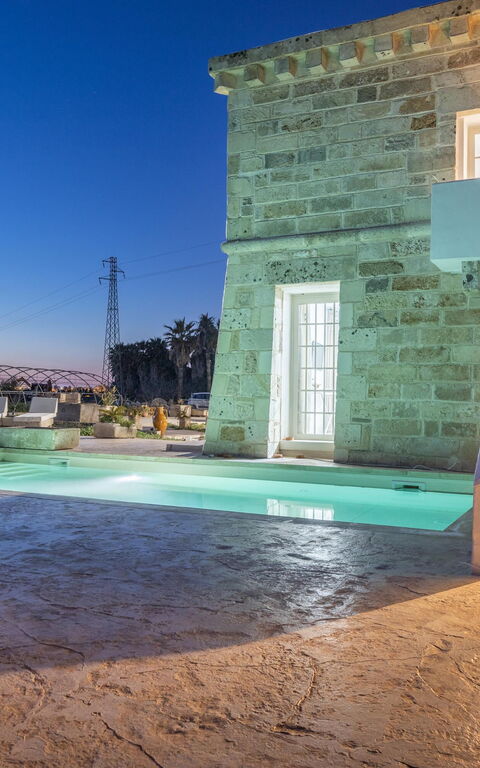 Villa Turris: pool, Udendørs, Udvendige