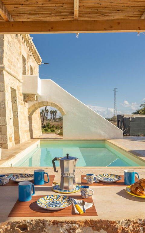 Villa Turris: Altan / terrasse / gårdhave, pool, Udendørs, Udvendige