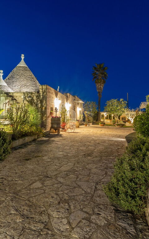 Trullo Patricia Pool: Have, Hovedindgang, Udvendige