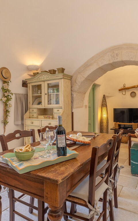 Trullo Patricia Pool: Frokostlokale, Hovedindgang, Stue