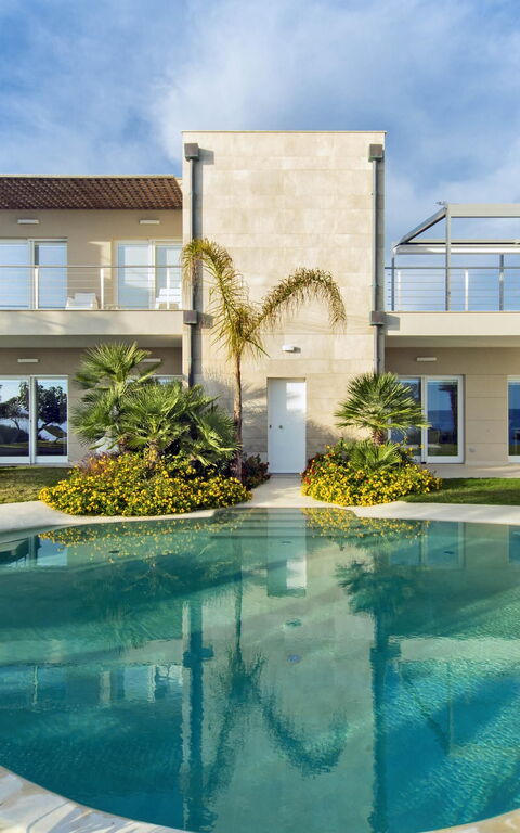 Villa Vera: Altan / terrasse / gårdhave, Have, pool, Udvendige, Visninger