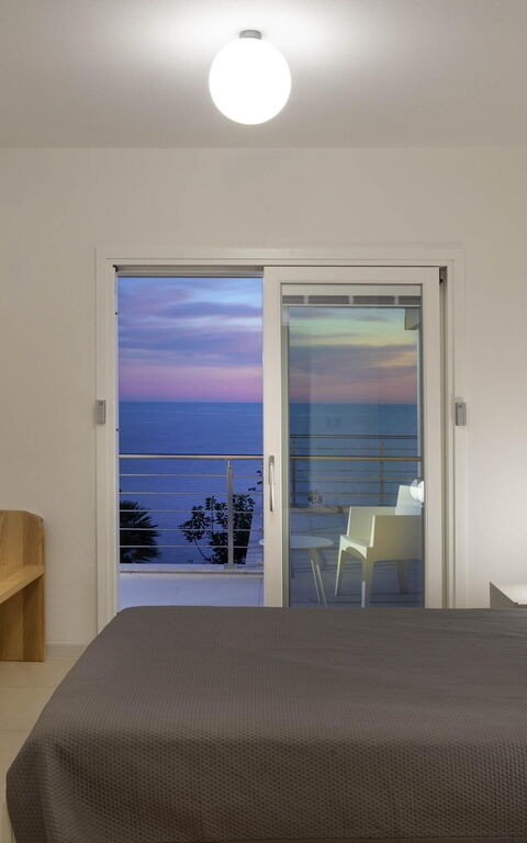 Villa Vera: Altan / terrasse / gårdhave, soveværelse, Visninger