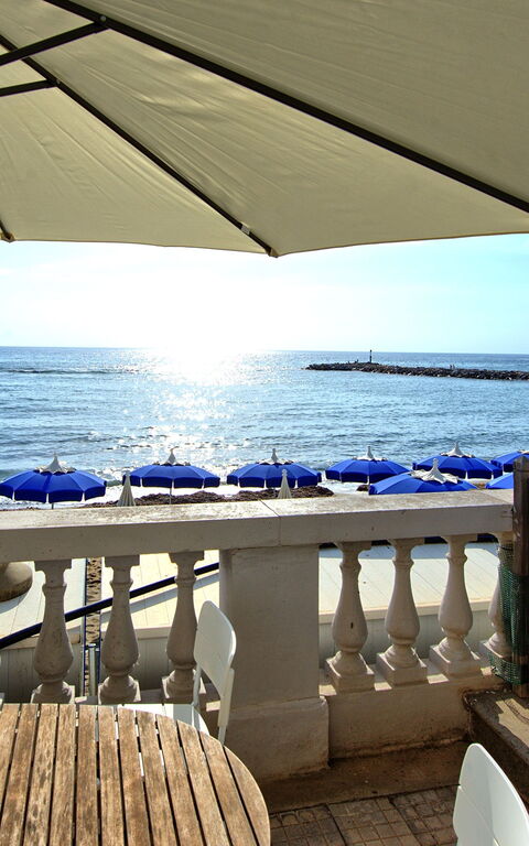 Casa Riva: Altan / terrasse / gårdhave, Udendørs