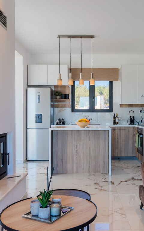 Villa Olivum: Køkken, Stue