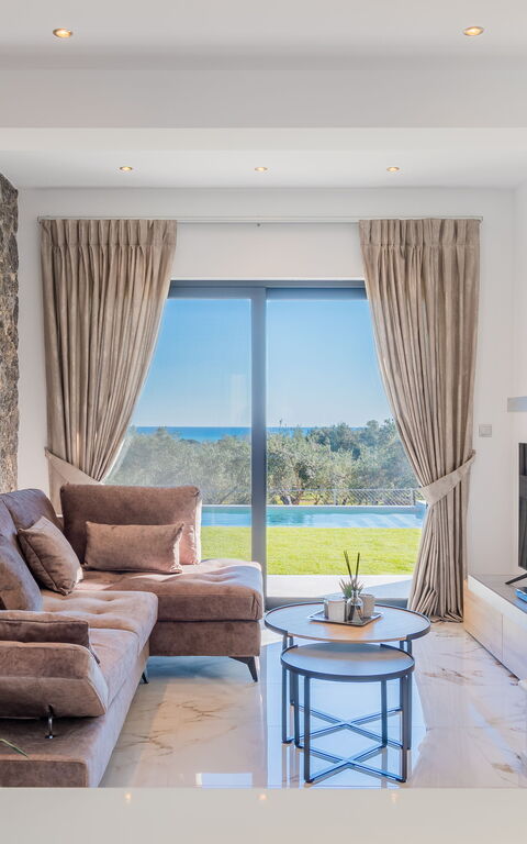 Villa Olivum: Køkken, Stue