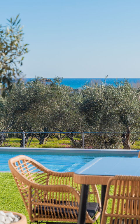 Villa Olivum: Have, pool, Udendørs, Udvendige